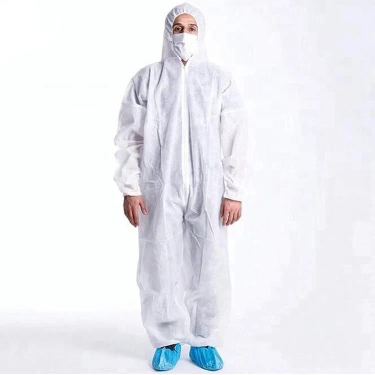 PP vienkartinis kombinezonas su gobtuvu